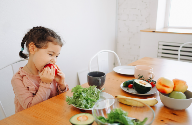 How Integrative Nutrition Differs from Conventional Diet Advice